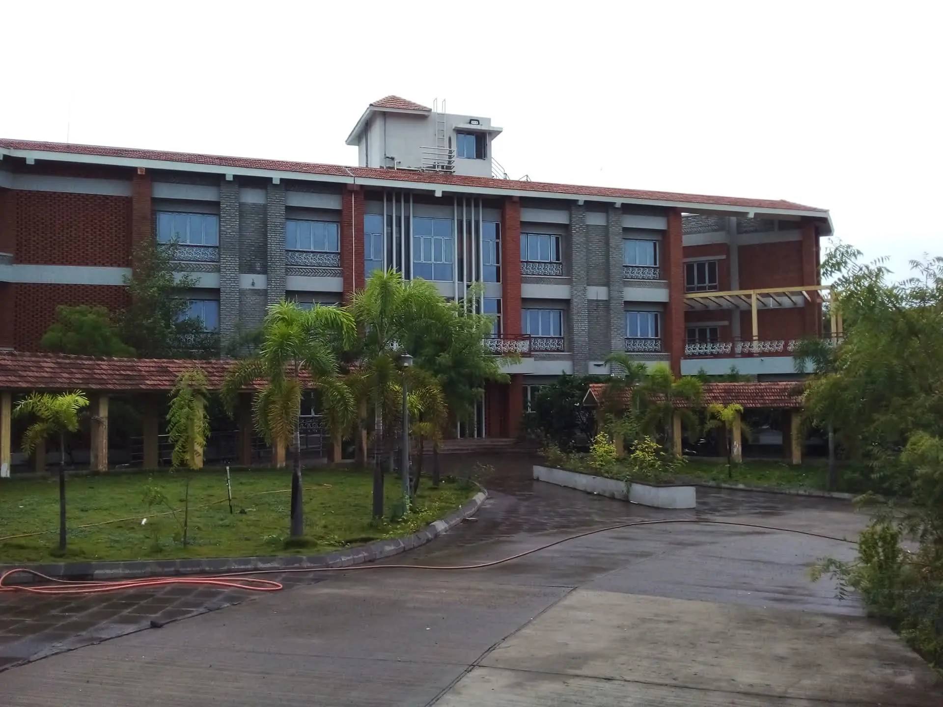 MTDC Paryatak Niwas Nira Narasingpur